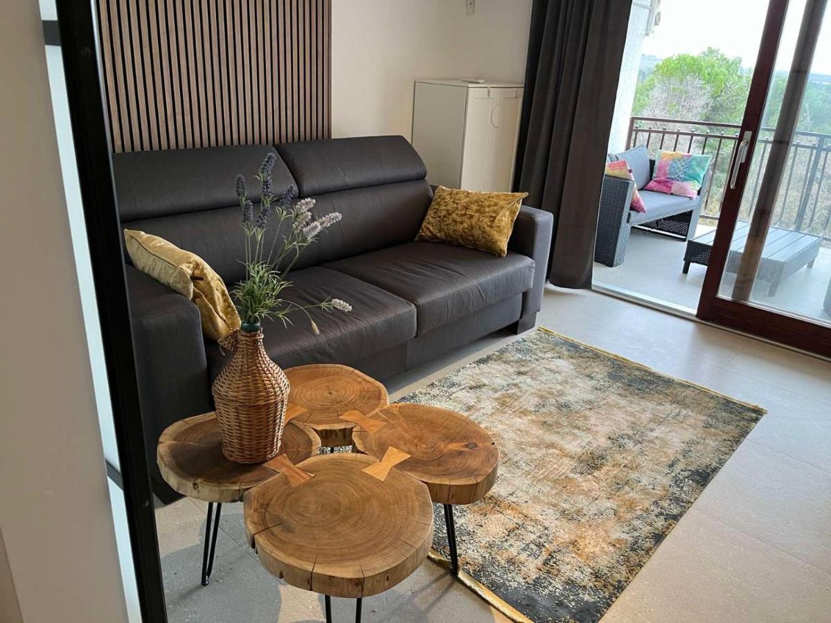 Apartment Premium Kala Sea View